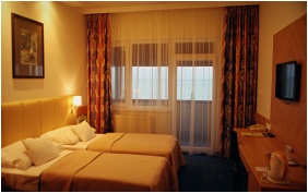 Hotel Marina-Port - Balatonkenese