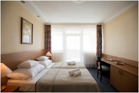 , Hotel Marina-Port, Balatonkenese