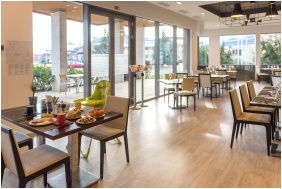 Hotel Park Inn , Restaurant - Sarvar