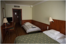 Silver Hotel, Kétágyas szoba pótággyal