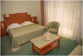 Silver Hotel,