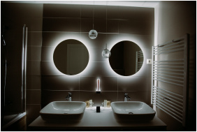 The Hotel Unforgettable - Hotel Tiliana by Homoky Hotels, Budapest,