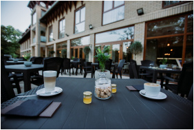 The Hotel Unforgettable - Hotel Tiliana by Homoky Hotels, Budapest,