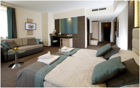 Hotel Villa Vlgy, Family Room - Eger