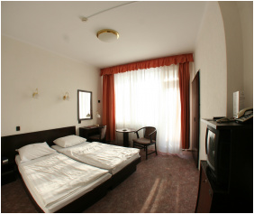 Hotel Nagyerdo, Debrecen, 