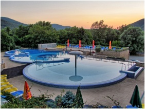Élménymedence - Thermal Hotel Visegrád