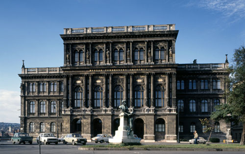 Budapest - Pictures of Buildings - Academy of Sciences